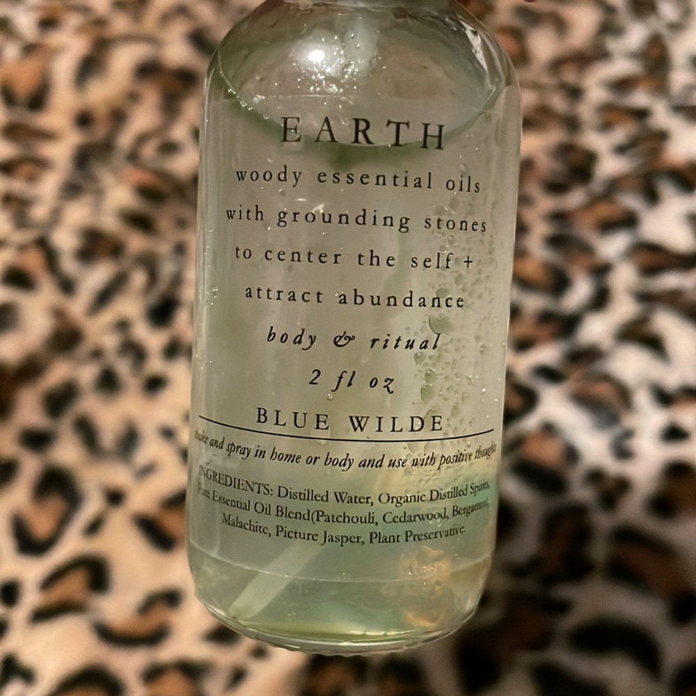 Earth Signs Body and Ritual Spray